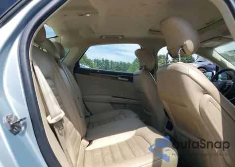 2013 Ford Fusion Se Hybrid z USA, uszkodzony, nr VIN 3FA6P0LU2DR308271